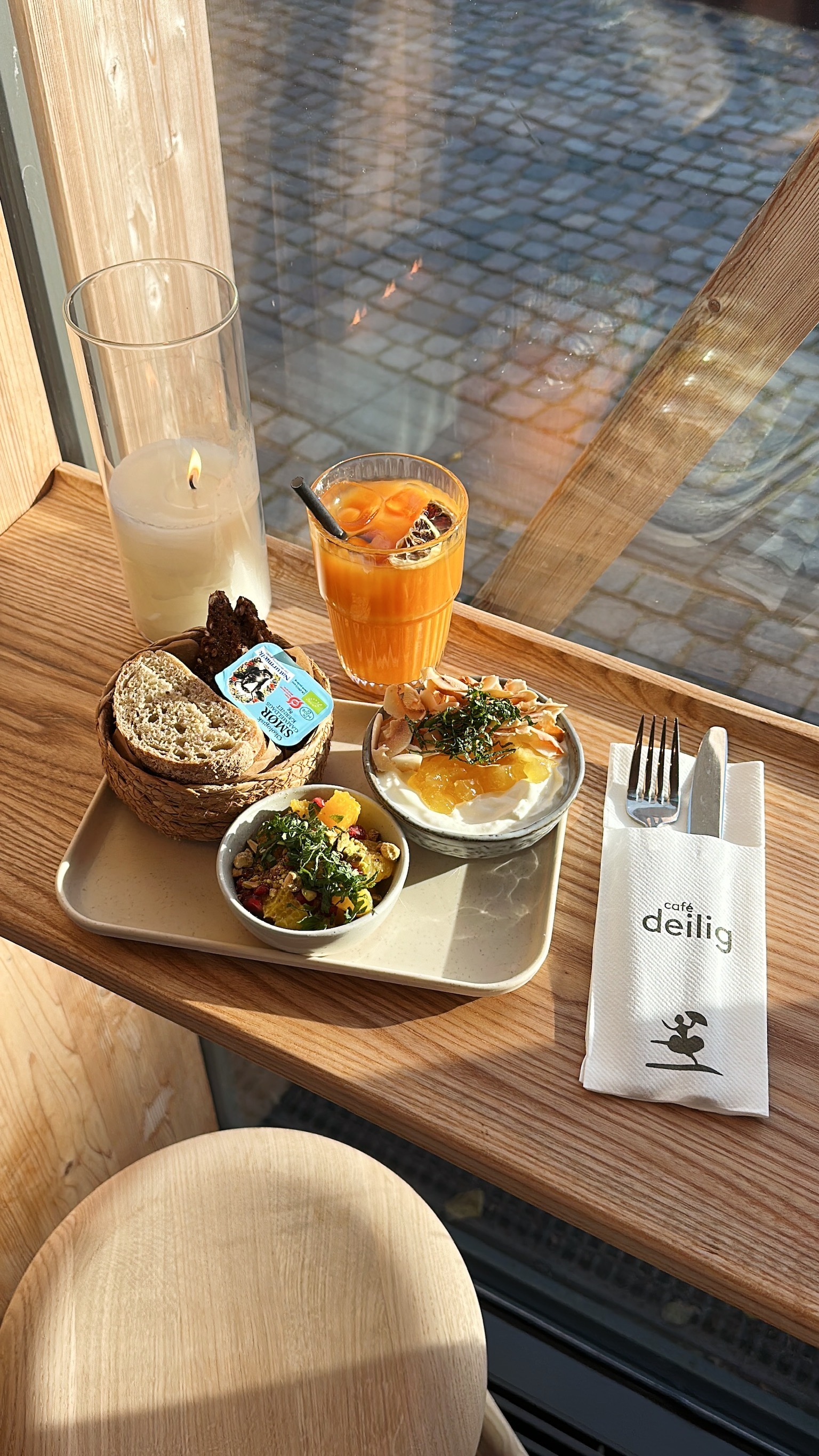 Sammensæt din egen brunch på cafe deilig - din cafe i Odense Centrum