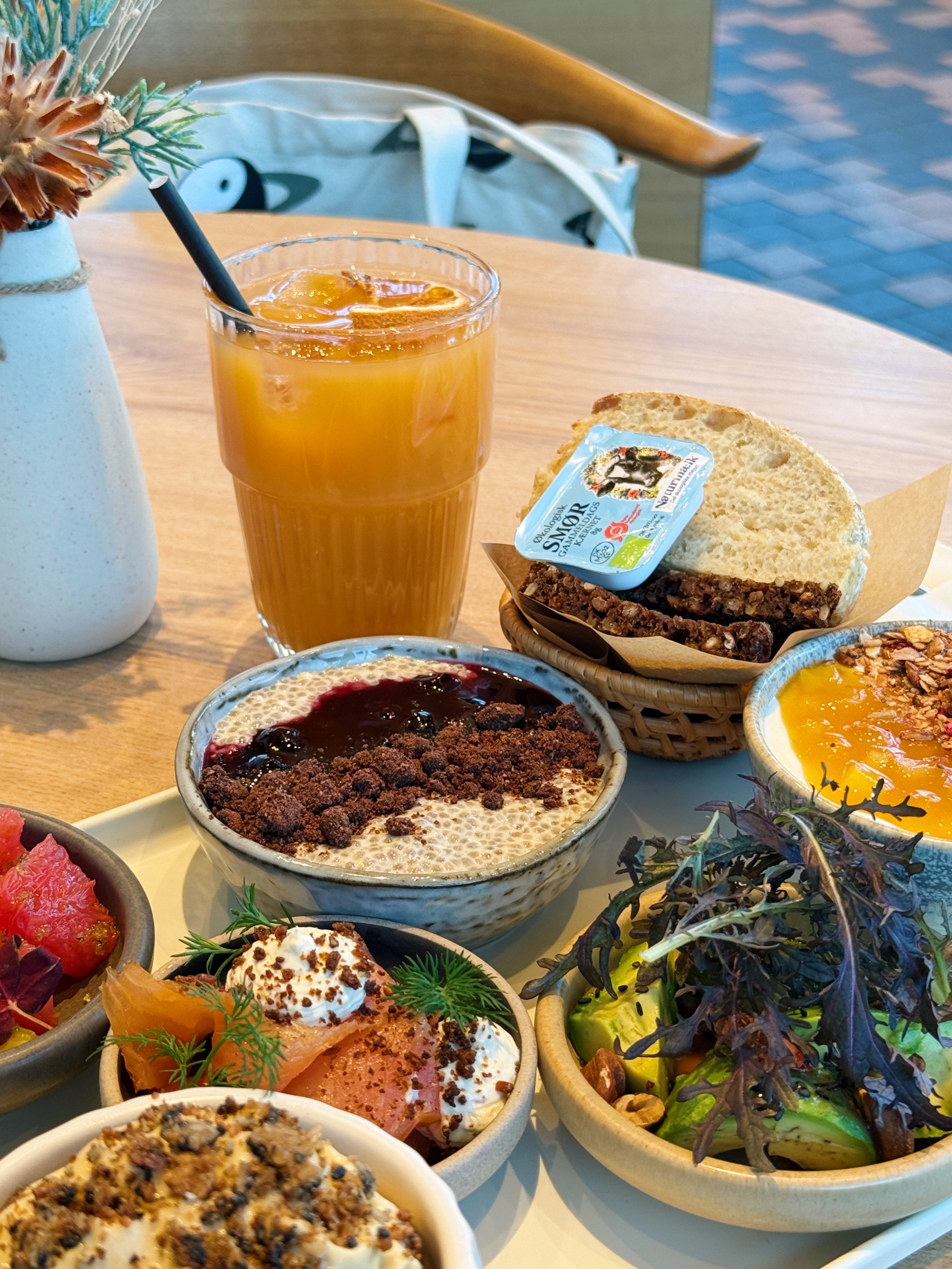 Sammensæt din egen brunch på cafe deilig - din cafe i Odense Centrum